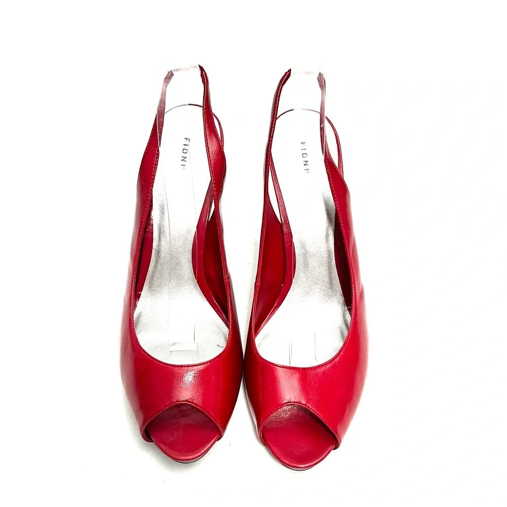 Vintage Y2K lipstick red vegan patent leather platform slingback heels